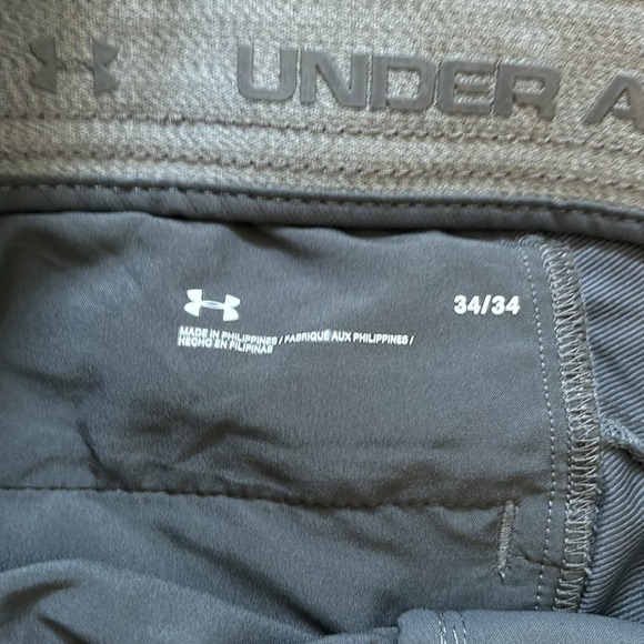 4 pairs under armour gold pants - Picture 4 of 5